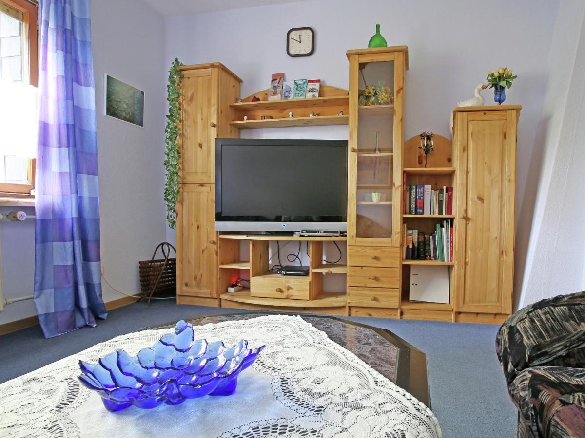 Secluded Apartment In Medebach With Terrace חדר תמונה