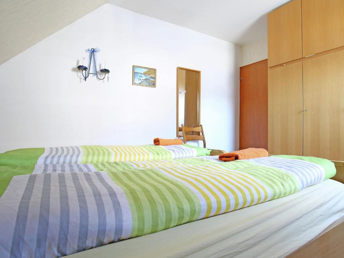 Secluded Apartment In Medebach With Terrace מראה חיצוני תמונה
